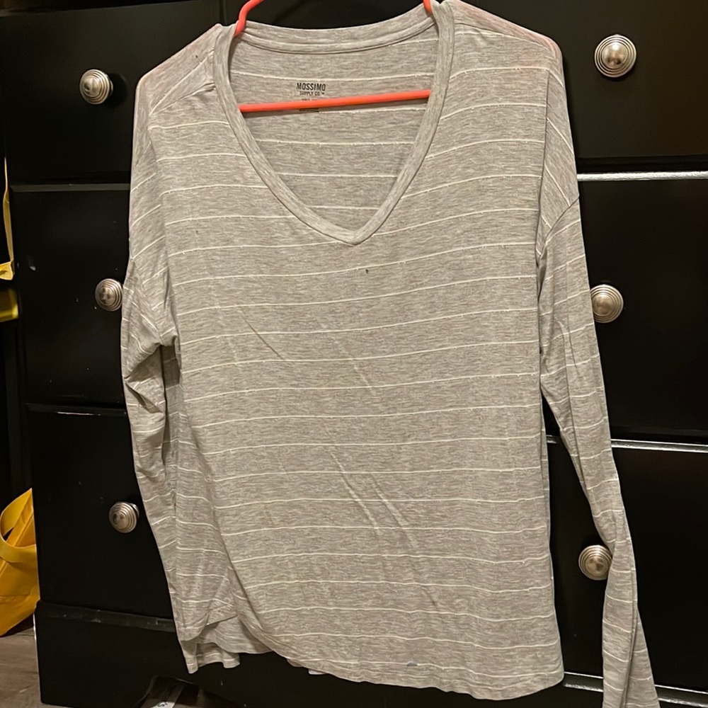 Grey long sleeve